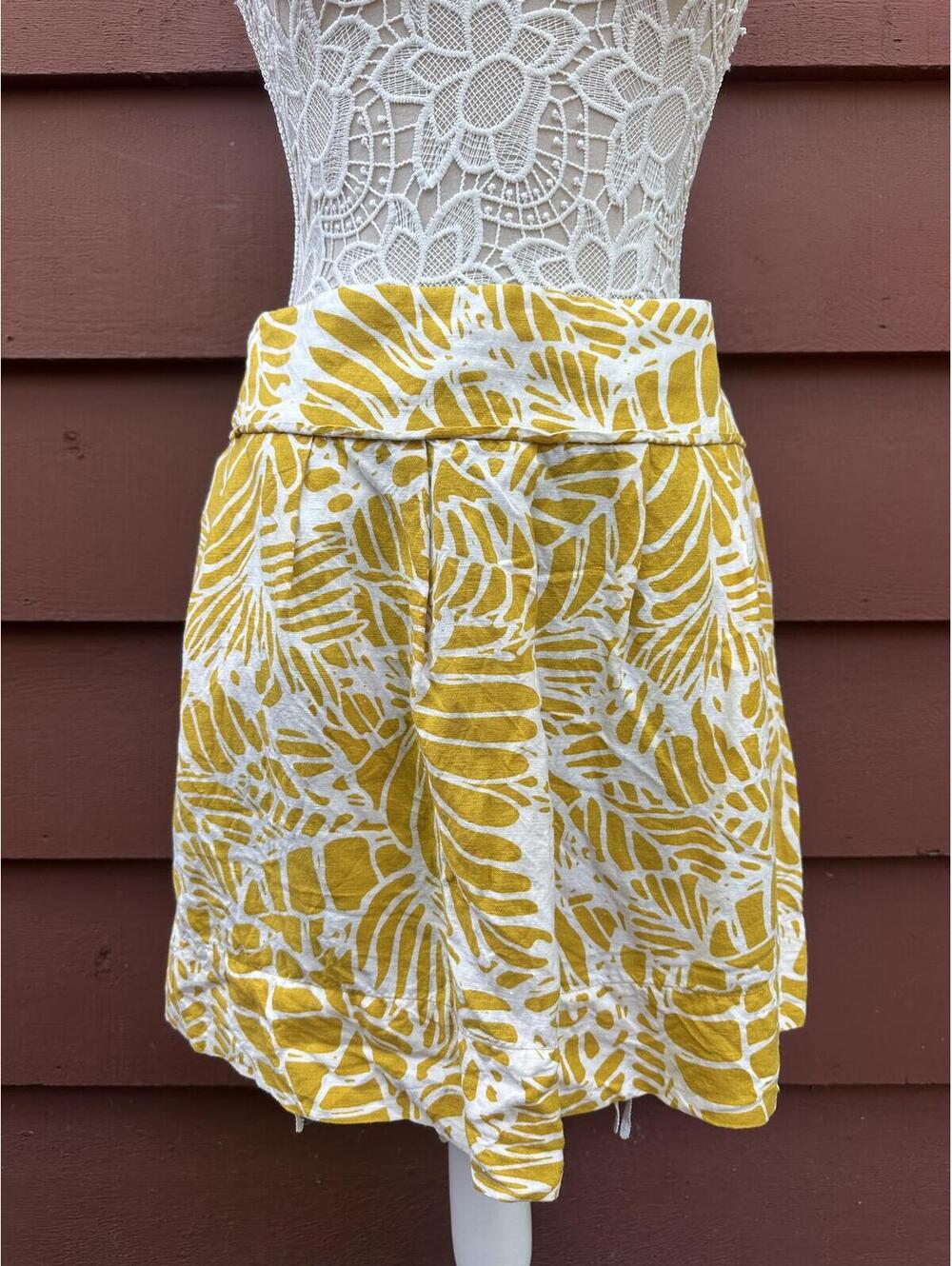 Loft Yellow Leaf Print Linen‎ Mini Skirt